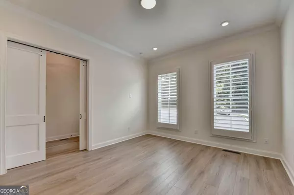 Duluth, GA 30097,512 Vaux DR