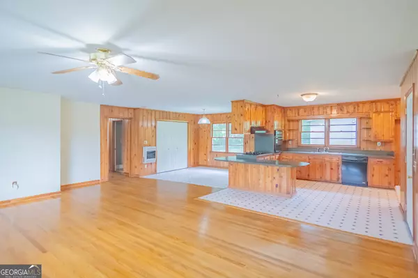 Cave Spring, GA 30124,7231 Cave Spring RD SW
