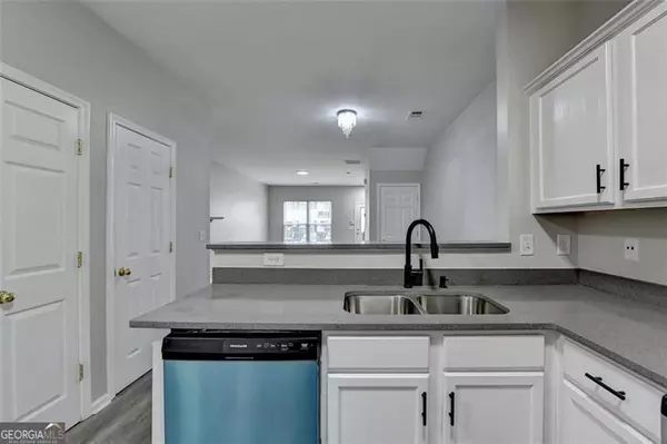 Norcross, GA 30093,903 REDWOOD