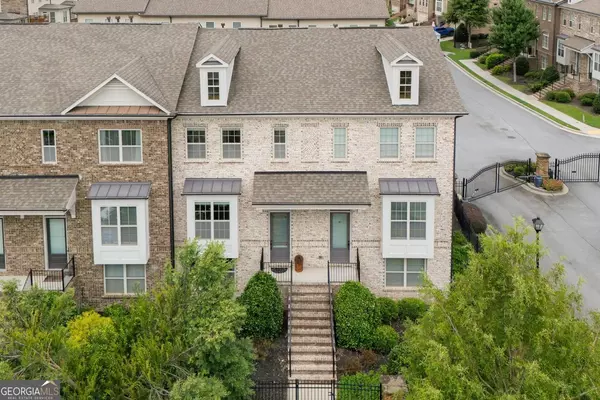 1096 Township SQ, Alpharetta, GA 30022