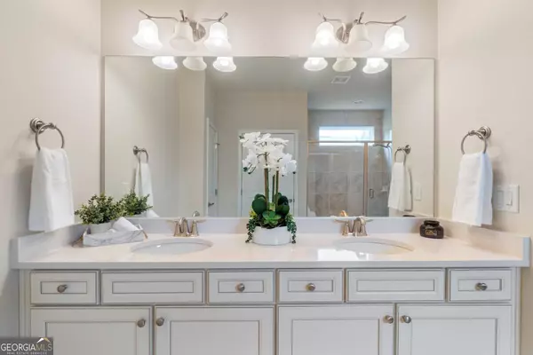 Suwanee, GA 30024,2910 Farmstead WAY