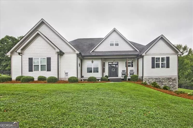 Ball Ground, GA 30107,800 DOCK LATHEM TRL