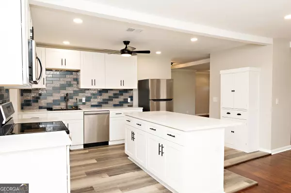 Social Circle, GA 30025,127 Holly ST