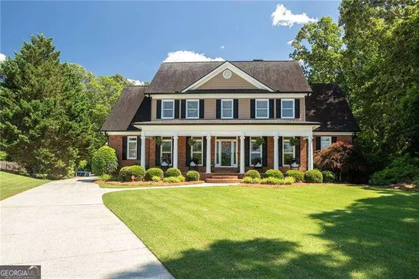 395 Grove Ridge DR, Loganville, GA 30052