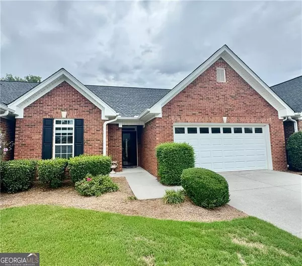137 Regency ROW SW, Calhoun, GA 30701