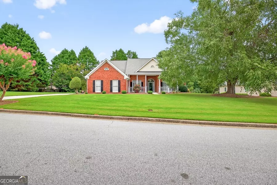1480 Holly Manor DR, Loganville, GA 30052