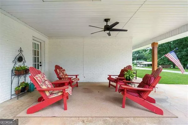 Canton, GA 30114,229 Crestwood DR