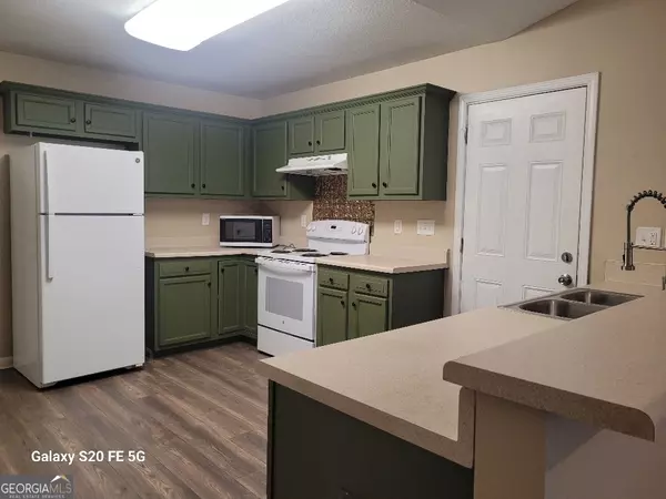 Lagrange, GA 30241,305 Lenox CIR