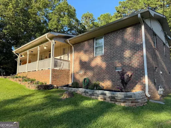 Silver Creek, GA 30173,16 Hardin DR SE