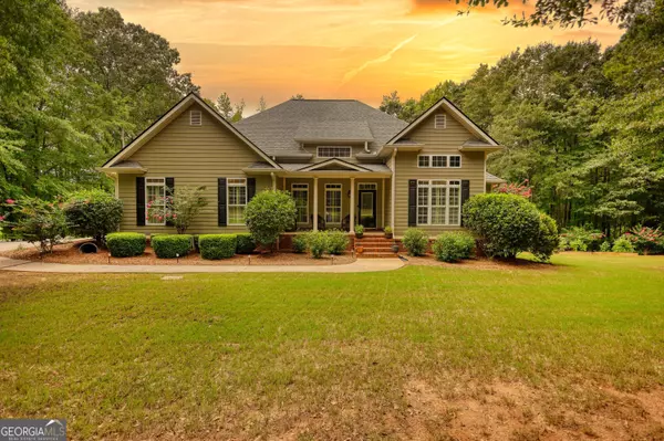 10 Nicklaus CIR, Social Circle, GA 30025