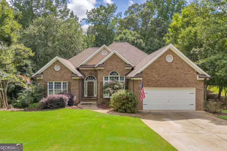 6414 Deep Valley CT, Flowery Branch, GA 30542