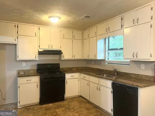 Lithonia, GA 30038,3340 Fannin CT