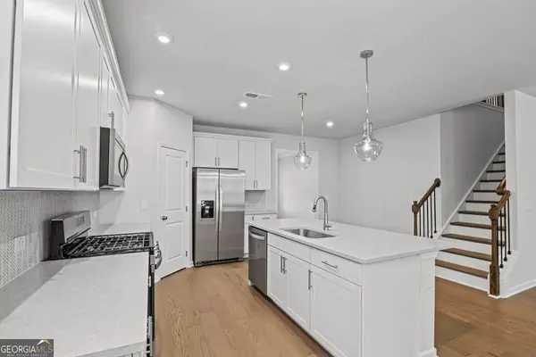 Atlanta, GA 30349,6102 Marigold WAY