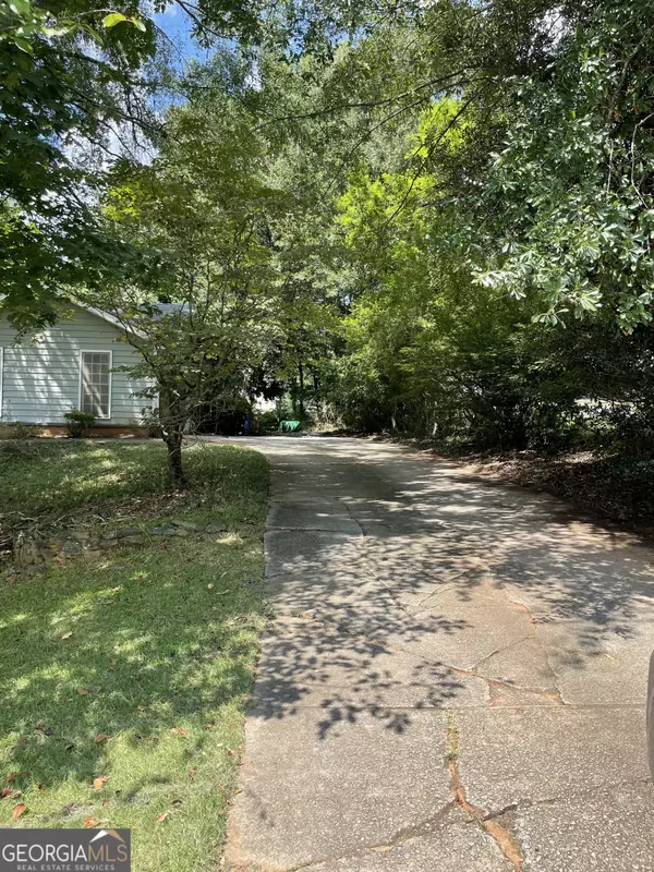 Conyers, GA 30094,920 Sugar Creek DR SE