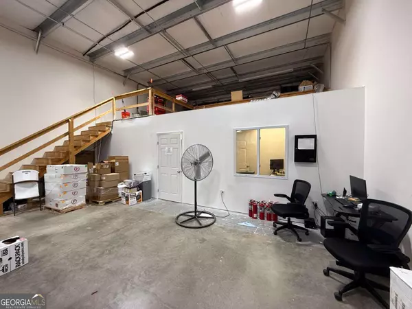 Bogart, GA 30622,1040 Commerce CT #4