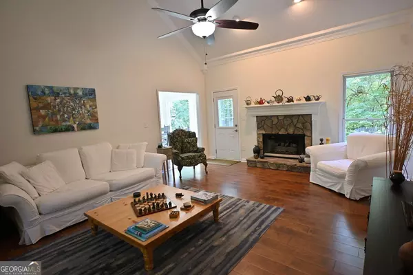 Suwanee, GA 30024,4865 Settles Point RD