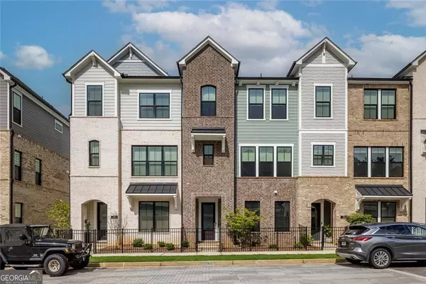 355 Walker AVE, Roswell, GA 30076