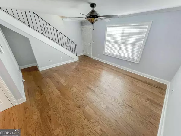 Smyrna, GA 30080,27 Villa CT