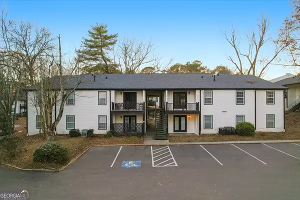 Tucker, GA 30084,3599 Woodbriar CIR #G