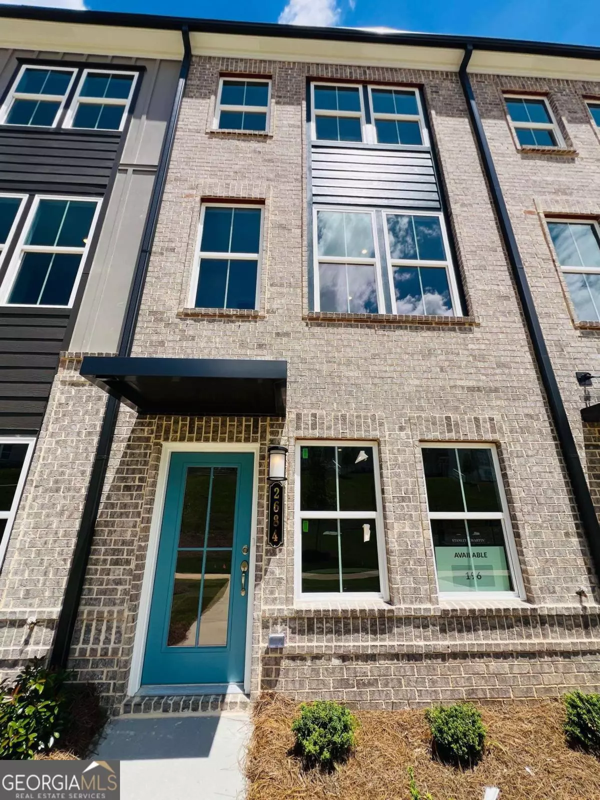 Atlanta, GA 30318,2684 Brookview