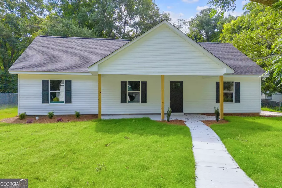 350 Maple ST, Hartwell, GA 30643