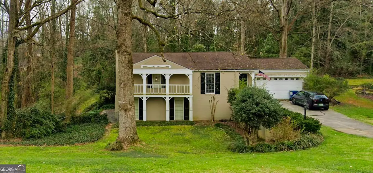 5270 Green Hill PL, Sandy Springs, GA 30342
