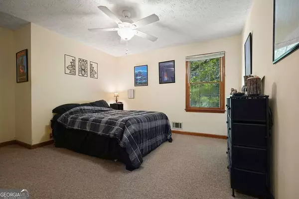 Canton, GA 30114,6280 Village CT