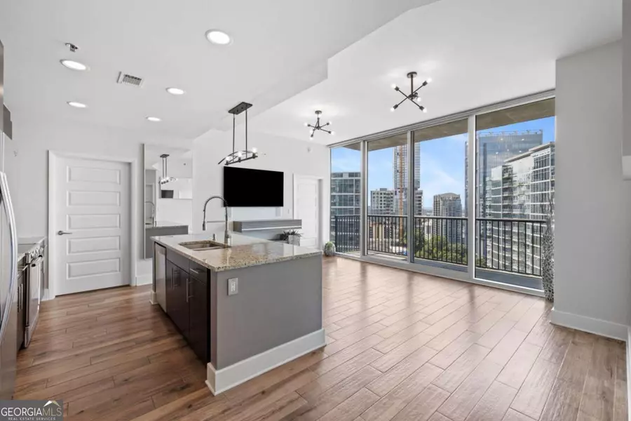1080 Peachtree ST NE #1812, Atlanta, GA 30309