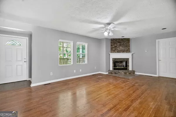 Lagrange, GA 30240,114 Caney Creek CT