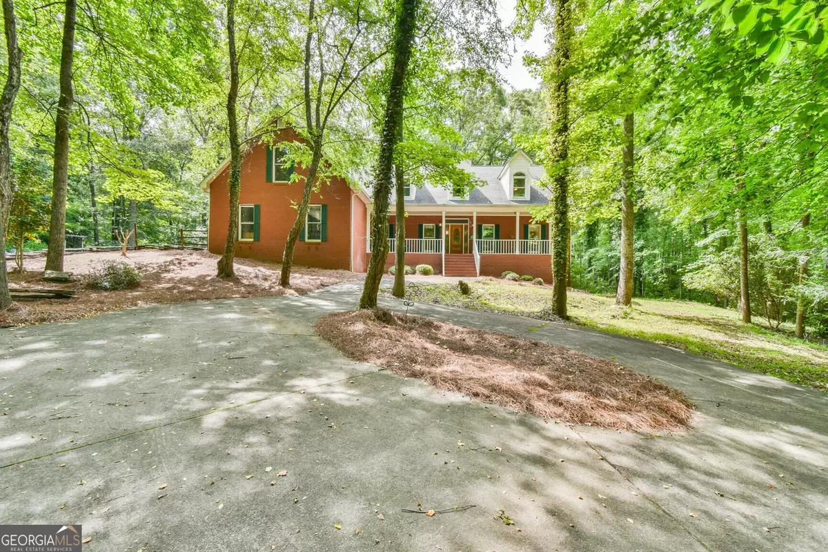 Oakwood, GA 30566,5643 Stephens RD