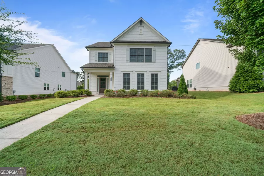 3235 Rockbridge RD, Avondale Estates, GA 30002