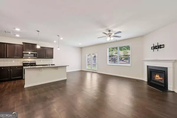 Acworth, GA 30102,176 Woodhouse CIR