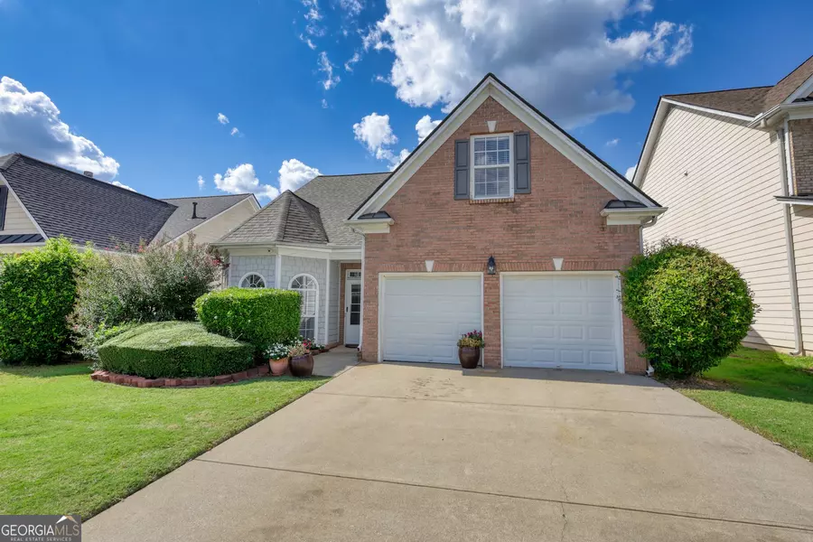 1305 Leisure Lake DR, Lawrenceville, GA 30044