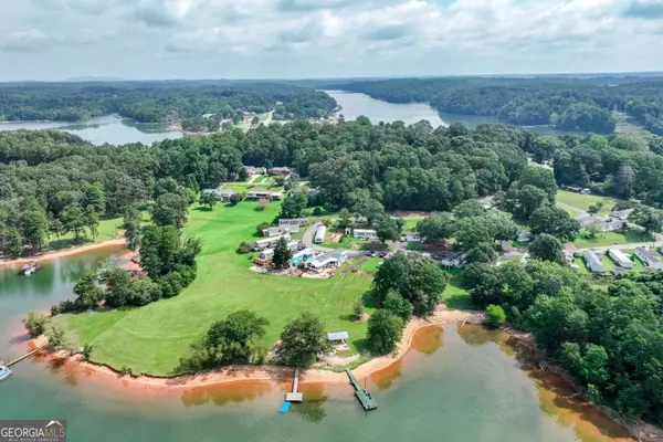 3000 Clarks Bridge RD, Gainesville, GA 30501