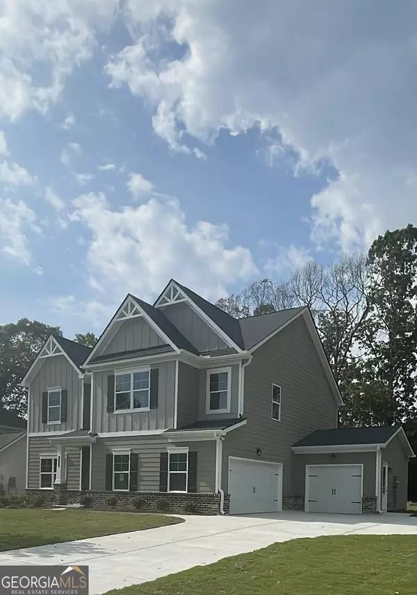 1371 Stephens View DR, Loganville, GA 30052