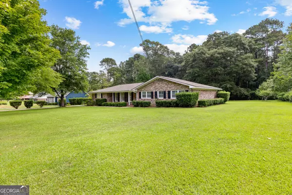 West Point, GA 31833,90 Georgian TER
