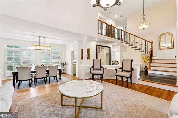 Marietta, GA 30067,16 ANCIENT OAK CT NE