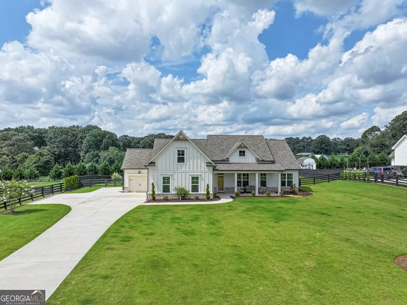 856 Smith Mill RD, Winder, GA 30680