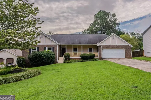 5933 Four Winds DR SW, Lilburn, GA 30047