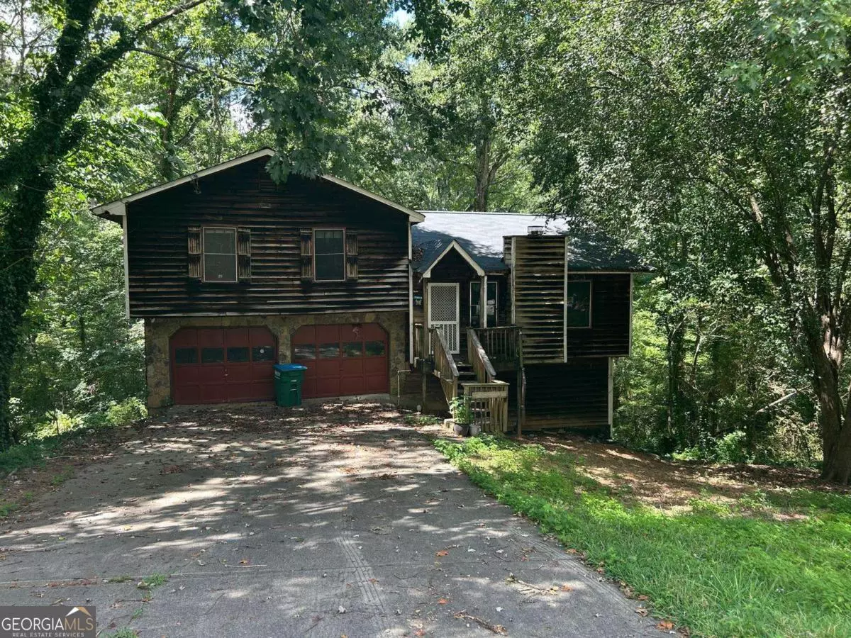 Lilburn, GA 30047,847 Chartley DR SW