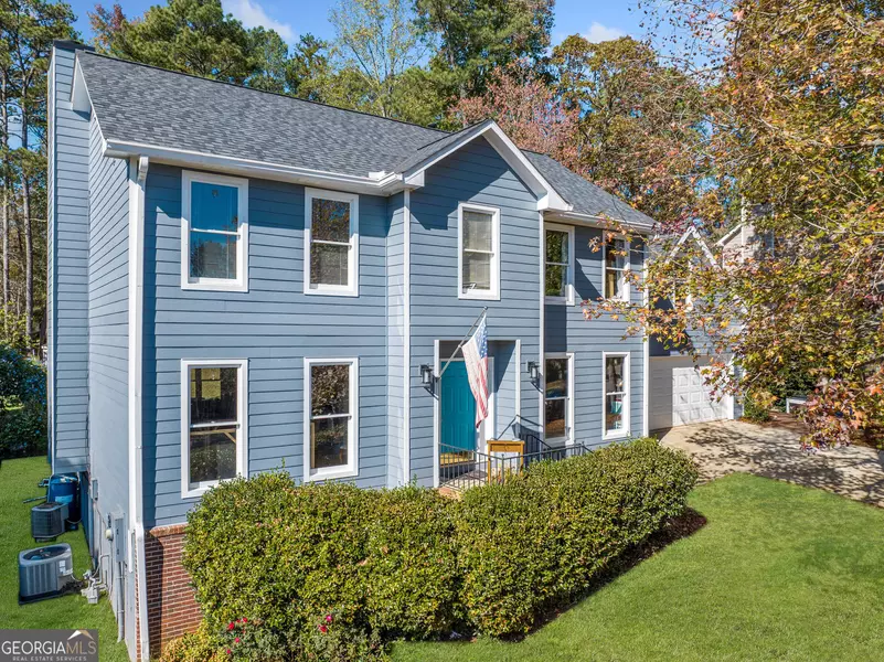 210 Timber Laurel CT, Lawrenceville, GA 30043