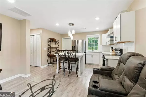 Atlanta, GA 30318,142 Hutton PL