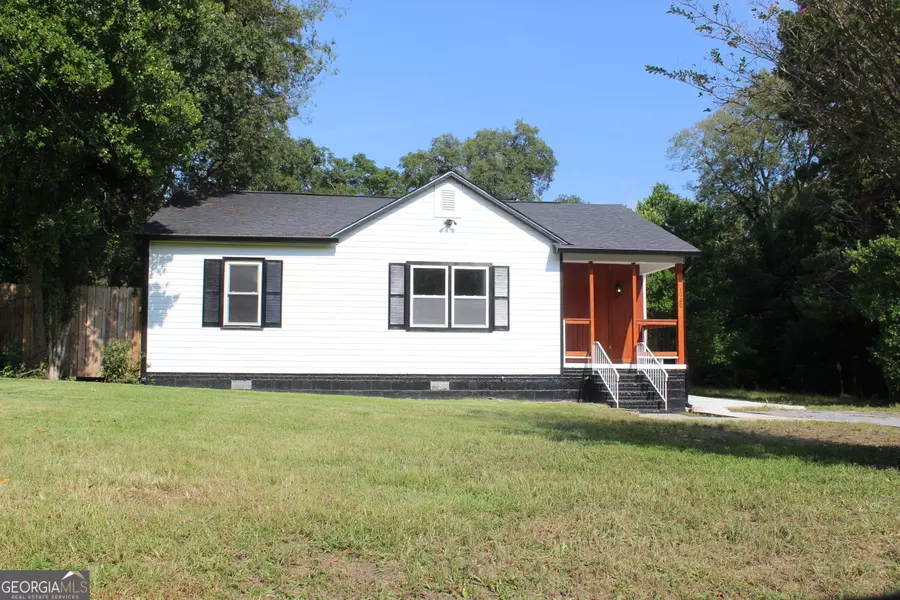 1060 Cypress DR, Macon, GA 31204