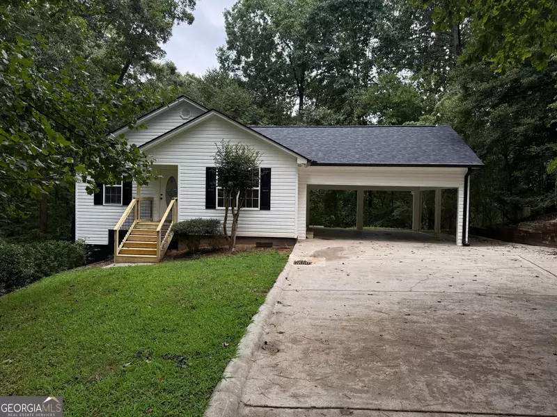 3268 Navajo CIR, Gainesville, GA 30501