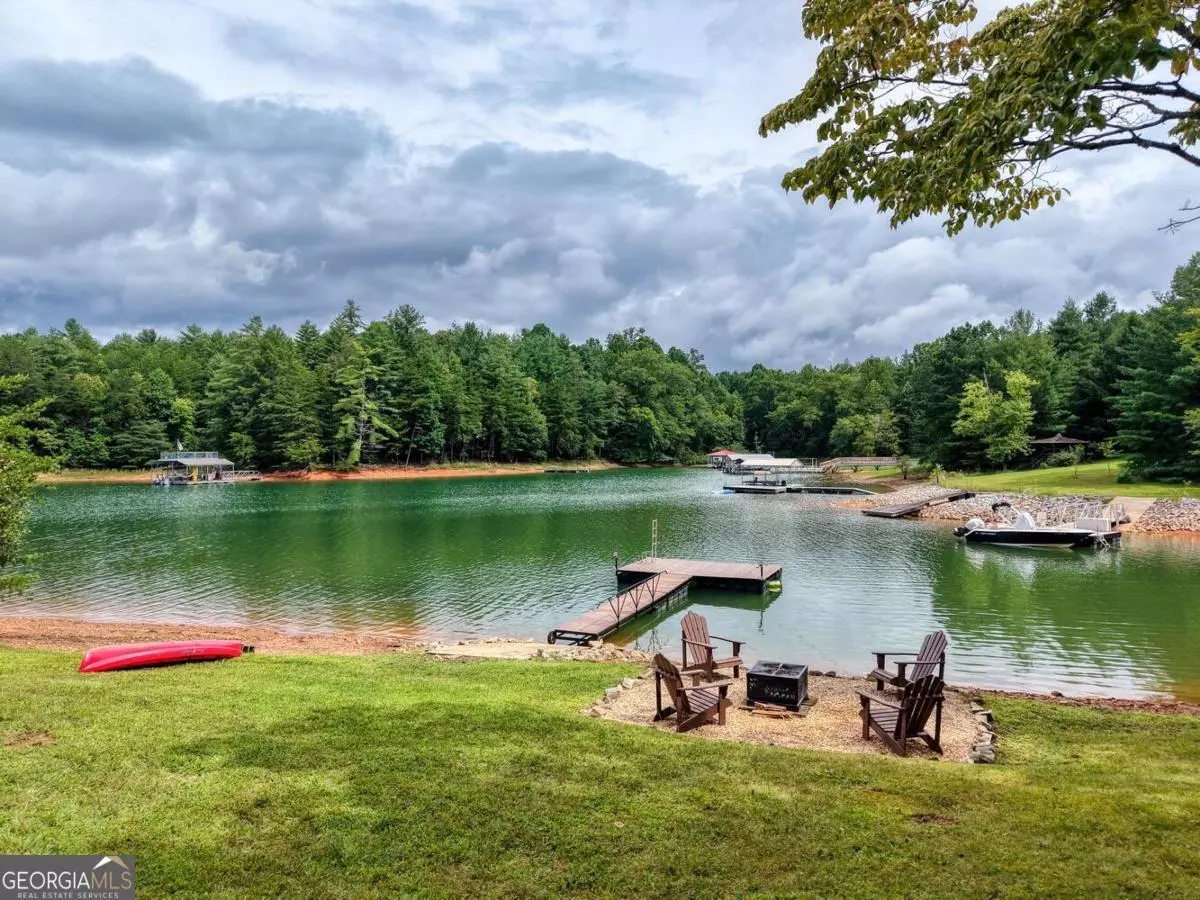 Blairsville, GA 30512,176 Madison AVE #8