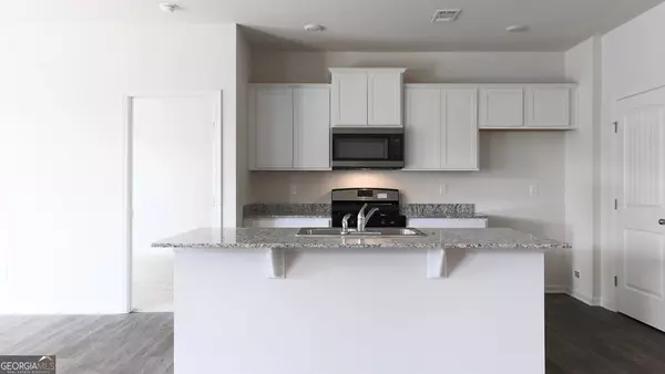 Fairburn, GA 30213,8208 Coldstream DR