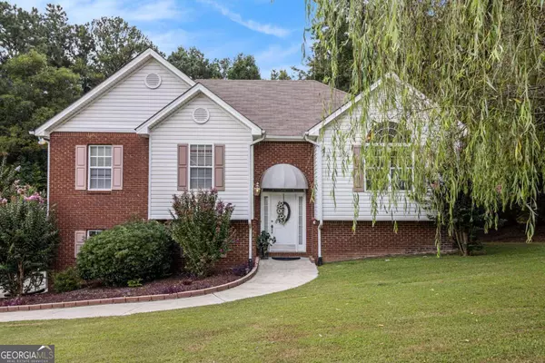 130 Orchard WAY SE, Calhoun, GA 30701