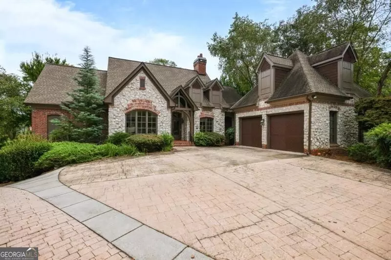 2121 Kensington Gates DR NW, Kennesaw, GA 30152