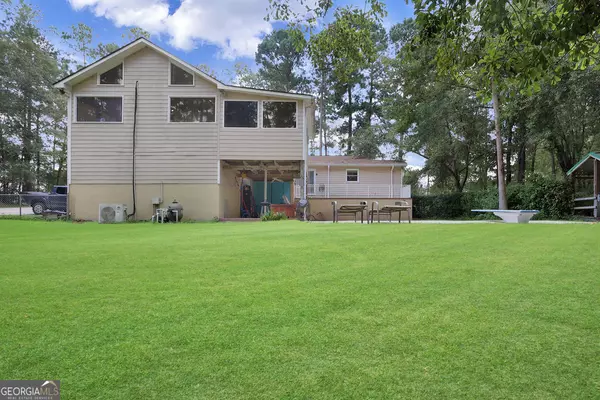 Statesboro, GA 30458,517 Pleasant Point RD