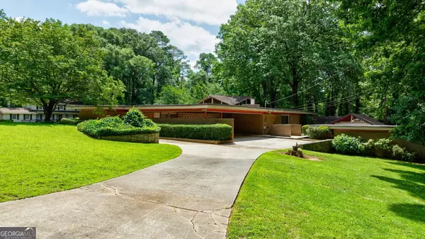4296 Durham CIR, Stone Mountain, GA 30083